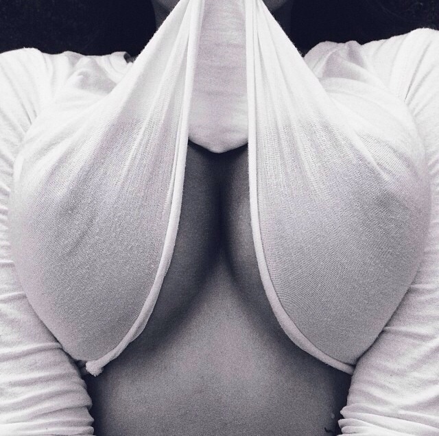 thewomenstudies-lustt-and-luxury-photography-naked-topless