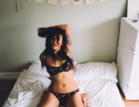 Vanstyles Photos Of Elizabeth In Her Bedroom In Naked Boobs