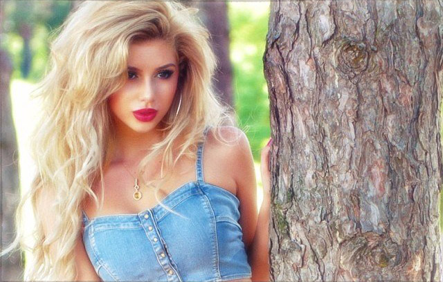 waytoohottoetitpass-ekaterina-fetisova-naked-topless