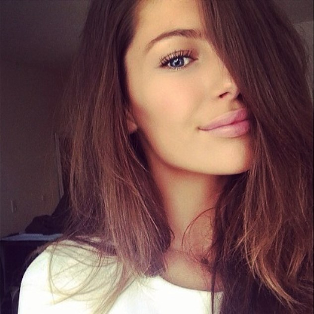 wxmxn-mathilde-goslashhler-instagram-topless