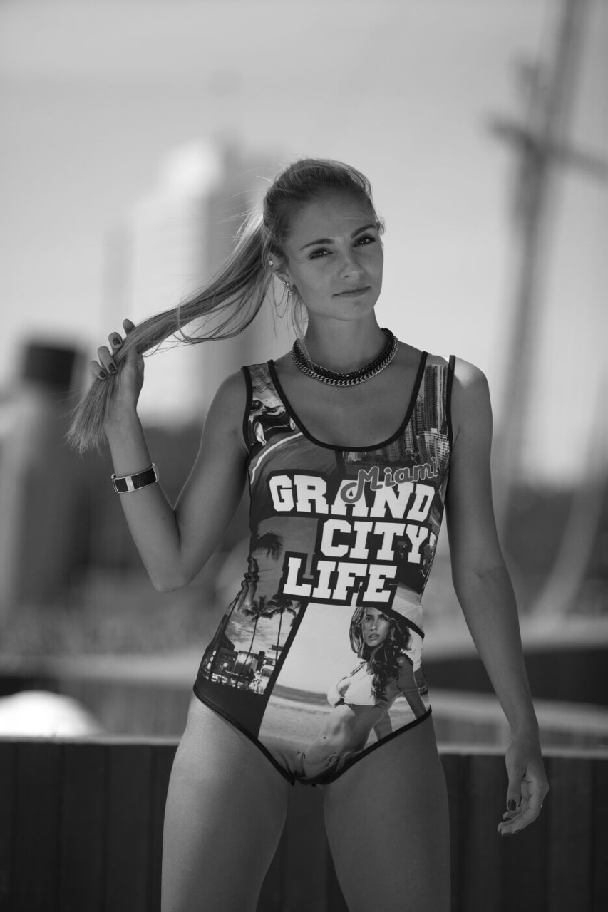 yana-medvedchuk-boobs