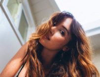 Zechsb Sara Malakul Lane Doing Selfies Amazing